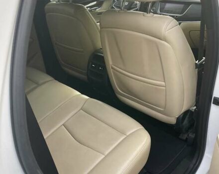 Білий Каділак XT5, об'ємом двигуна 3.65 л та пробігом 103 тис. км за 25000 $, фото 15 на Automoto.ua
