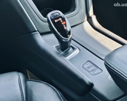 Белый Кадиллак XT5, объемом двигателя 3.6 л и пробегом 97 тыс. км за 20600 $, фото 17 на Automoto.ua