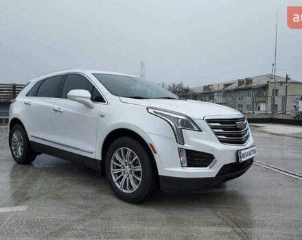 Белый Кадиллак XT5, объемом двигателя 3.65 л и пробегом 100 тыс. км за 20990 $, фото 7 на Automoto.ua