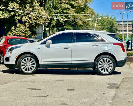 Білий Каділак XT5, об'ємом двигуна 3.64 л та пробігом 97 тис. км за 20600 $, фото 6 на Automoto.ua