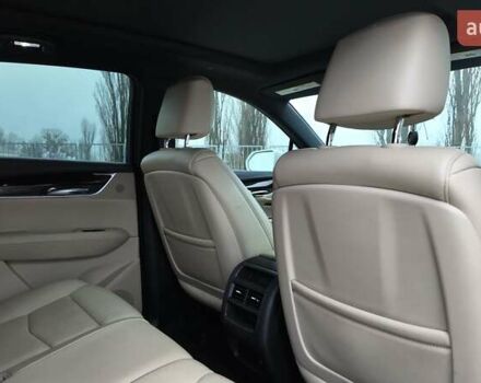 Белый Кадиллак XT5, объемом двигателя 3.65 л и пробегом 100 тыс. км за 20990 $, фото 12 на Automoto.ua