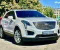 Белый Кадиллак XT5, объемом двигателя 3.6 л и пробегом 97 тыс. км за 20600 $, фото 2 на Automoto.ua