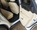 Білий Каділак XT5, об'ємом двигуна 3.64 л та пробігом 96 тис. км за 17800 $, фото 12 на Automoto.ua