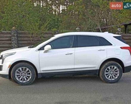 Білий Каділак XT5, об'ємом двигуна 3.64 л та пробігом 96 тис. км за 17800 $, фото 4 на Automoto.ua
