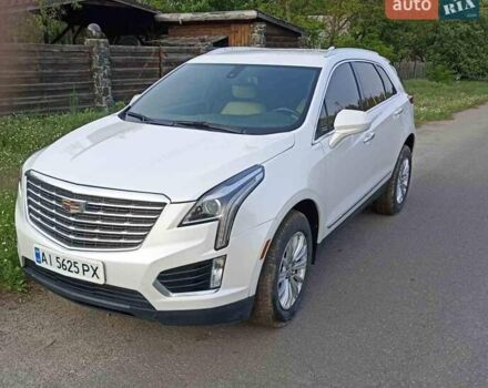 Білий Каділак XT5, об'ємом двигуна 3.64 л та пробігом 96 тис. км за 17800 $, фото 1 на Automoto.ua