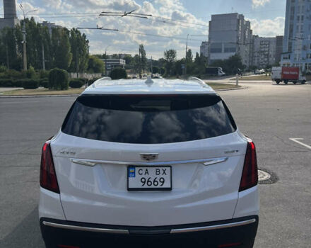 Белый Кадиллак XT5, объемом двигателя 2 л и пробегом 89 тыс. км за 24500 $, фото 6 на Automoto.ua