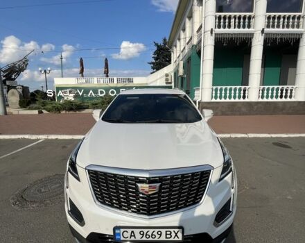 Білий Каділак XT5, об'ємом двигуна 2 л та пробігом 89 тис. км за 24500 $, фото 10 на Automoto.ua