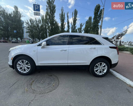 Белый Кадиллак XT5, объемом двигателя 2 л и пробегом 89 тыс. км за 24500 $, фото 8 на Automoto.ua