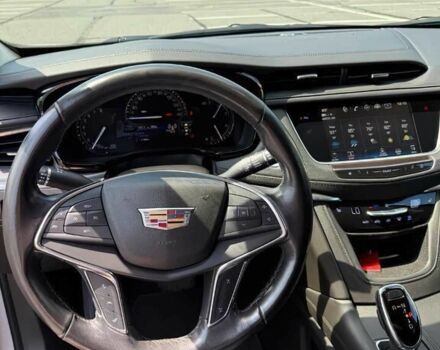 Белый Кадиллак XT5, объемом двигателя 3.6 л и пробегом 43 тыс. км за 5900 $, фото 8 на Automoto.ua