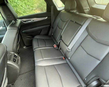 Белый Кадиллак XT5, объемом двигателя 2 л и пробегом 89 тыс. км за 24500 $, фото 11 на Automoto.ua