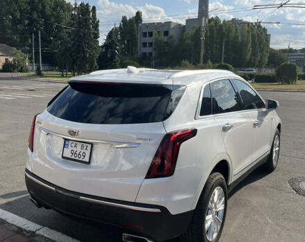 Белый Кадиллак XT5, объемом двигателя 2 л и пробегом 89 тыс. км за 24500 $, фото 5 на Automoto.ua