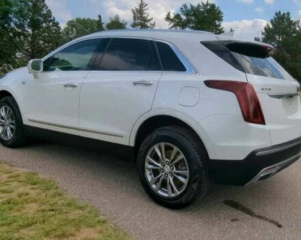 Білий Каділак XT5, об'ємом двигуна 2 л та пробігом 50 тис. км за 6200 $, фото 3 на Automoto.ua