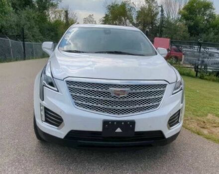 Білий Каділак XT5, об'ємом двигуна 2 л та пробігом 50 тис. км за 6200 $, фото 1 на Automoto.ua