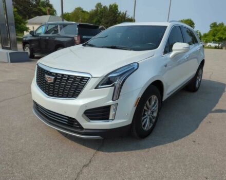 Белый Кадиллак XT5, объемом двигателя 3.6 л и пробегом 28 тыс. км за 7100 $, фото 1 на Automoto.ua