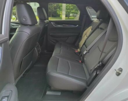 Белый Кадиллак XT5, объемом двигателя 3.6 л и пробегом 28 тыс. км за 7100 $, фото 11 на Automoto.ua