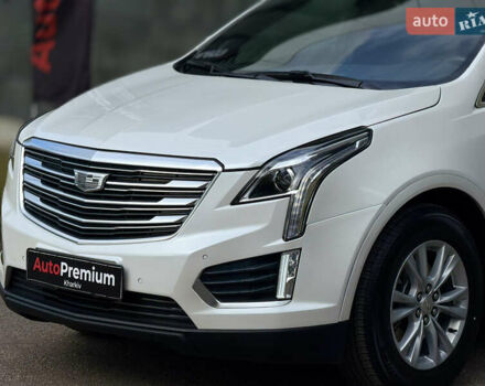 Белый Кадиллак XT5, объемом двигателя 3.6 л и пробегом 25 тыс. км за 23500 $, фото 9 на Automoto.ua