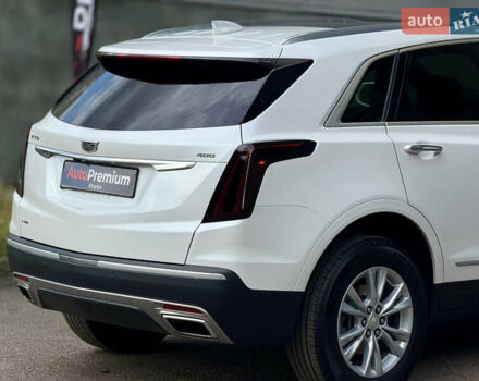 Белый Кадиллак XT5, объемом двигателя 3.6 л и пробегом 25 тыс. км за 23500 $, фото 10 на Automoto.ua