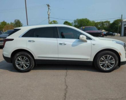 Белый Кадиллак XT5, объемом двигателя 3.6 л и пробегом 28 тыс. км за 7100 $, фото 6 на Automoto.ua