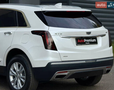 Белый Кадиллак XT5, объемом двигателя 3.6 л и пробегом 25 тыс. км за 23500 $, фото 8 на Automoto.ua