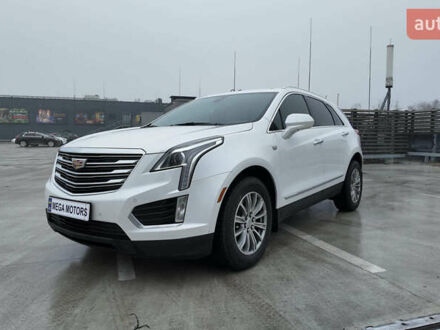Белый Кадиллак XT5, объемом двигателя 3.65 л и пробегом 100 тыс. км за 20990 $, фото 1 на Automoto.ua