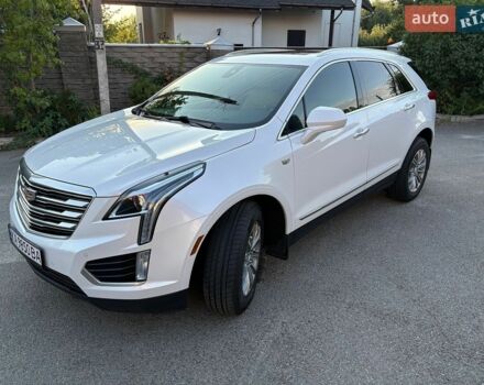 Белый Кадиллак XT5, объемом двигателя 3.65 л и пробегом 123 тыс. км за 18900 $, фото 1 на Automoto.ua