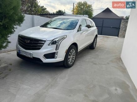 Белый Кадиллак XT5, объемом двигателя 3.65 л и пробегом 99 тыс. км за 18000 $, фото 1 на Automoto.ua