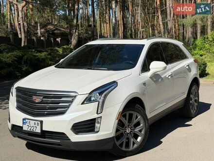 Белый Кадиллак XT5, объемом двигателя 3.65 л и пробегом 80 тыс. км за 15999 $, фото 1 на Automoto.ua