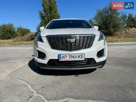 Кадиллак XT5 2019 в Запорожье на Automoto.ua Белый Кадиллак XT5, объемом двигателя 3.6 л и пробегом 209 тыс. км за 26000 $, фото 1 на Automoto.ua