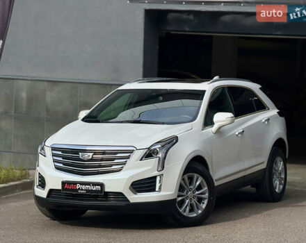 Білий Каділак XT5, об'ємом двигуна 3.6 л та пробігом 25 тис. км за 23500 $, фото 1 на Automoto.ua