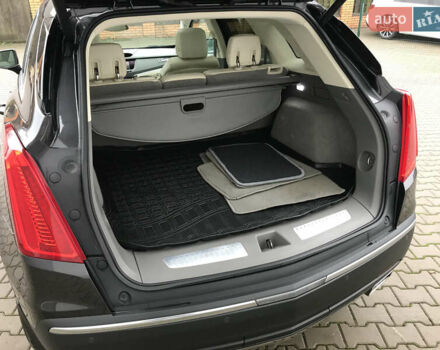Черный Кадиллак XT5, объемом двигателя 3.65 л и пробегом 118 тыс. км за 18700 $, фото 10 на Automoto.ua