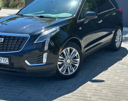 Черный Кадиллак XT5, объемом двигателя 3.65 л и пробегом 175 тыс. км за 22200 $, фото 2 на Automoto.ua