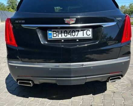 Черный Кадиллак XT5, объемом двигателя 3.65 л и пробегом 175 тыс. км за 22200 $, фото 6 на Automoto.ua