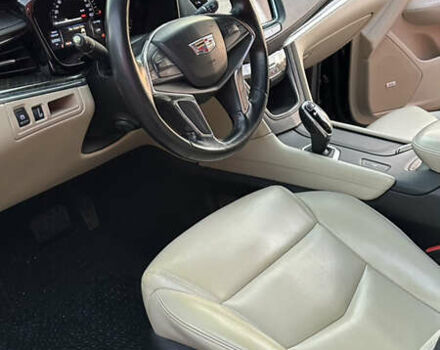 Чорний Каділак XT5, об'ємом двигуна 3.65 л та пробігом 69 тис. км за 20500 $, фото 22 на Automoto.ua
