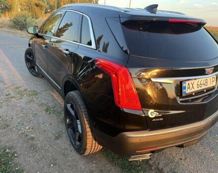 Чорний Каділак XT5, об'ємом двигуна 3.6 л та пробігом 120 тис. км за 18500 $, фото 4 на Automoto.ua