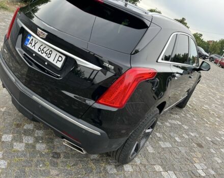 Черный Кадиллак XT5, объемом двигателя 3.6 л и пробегом 173 тыс. км за 20500 $, фото 3 на Automoto.ua