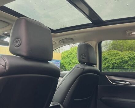 Чорний Каділак XT5, об'ємом двигуна 3.6 л та пробігом 120 тис. км за 18500 $, фото 10 на Automoto.ua