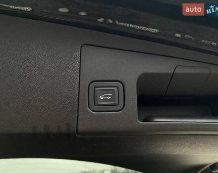 Чорний Каділак XT5, об'ємом двигуна 3.65 л та пробігом 33 тис. км за 29900 $, фото 27 на Automoto.ua