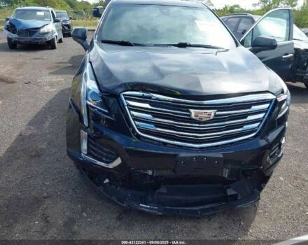 Чорний Каділак XT5, об'ємом двигуна 3.6 л та пробігом 71 тис. км за 14702 $, фото 4 на Automoto.ua