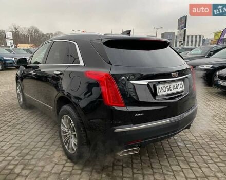 Чорний Каділак XT5, об'ємом двигуна 3.65 л та пробігом 33 тис. км за 29900 $, фото 4 на Automoto.ua