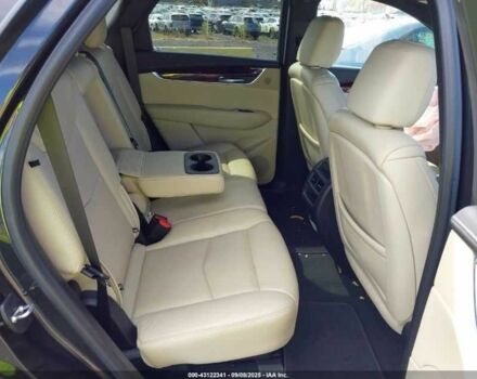 Чорний Каділак XT5, об'ємом двигуна 3.6 л та пробігом 71 тис. км за 14702 $, фото 9 на Automoto.ua