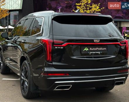 Чорний Каділак XT5, об'ємом двигуна 2 л та пробігом 82 тис. км за 38900 $, фото 6 на Automoto.ua