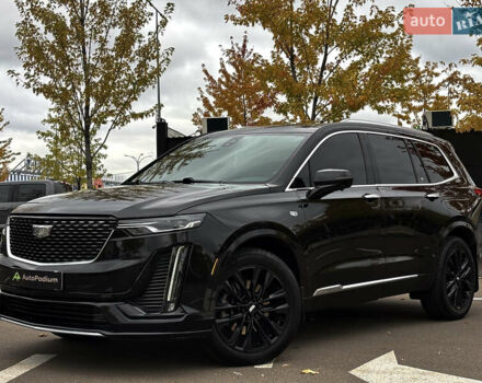 Чорний Каділак XT5, об'ємом двигуна 2 л та пробігом 82 тис. км за 38900 $, фото 1 на Automoto.ua