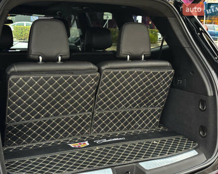 Чорний Каділак XT5, об'ємом двигуна 2 л та пробігом 82 тис. км за 38900 $, фото 27 на Automoto.ua