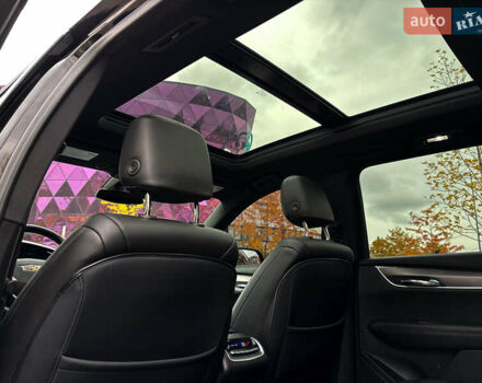 Чорний Каділак XT5, об'ємом двигуна 2 л та пробігом 82 тис. км за 38900 $, фото 36 на Automoto.ua