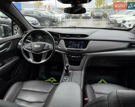 Черный Кадиллак XT5, объемом двигателя 2 л и пробегом 95 тыс. км за 22500 $, фото 51 на Automoto.ua