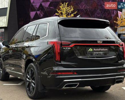 Чорний Каділак XT5, об'ємом двигуна 2 л та пробігом 82 тис. км за 38900 $, фото 4 на Automoto.ua