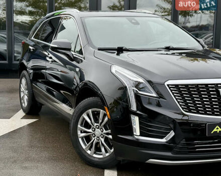 Черный Кадиллак XT5, объемом двигателя 2 л и пробегом 95 тыс. км за 22500 $, фото 2 на Automoto.ua