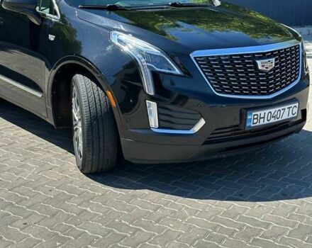 Чорний Каділак XT5, об'ємом двигуна 3.65 л та пробігом 175 тис. км за 22200 $, фото 1 на Automoto.ua