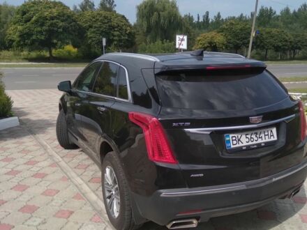 Черный Кадиллак XT5, объемом двигателя 3.6 л и пробегом 41 тыс. км за 27300 $, фото 1 на Automoto.ua
