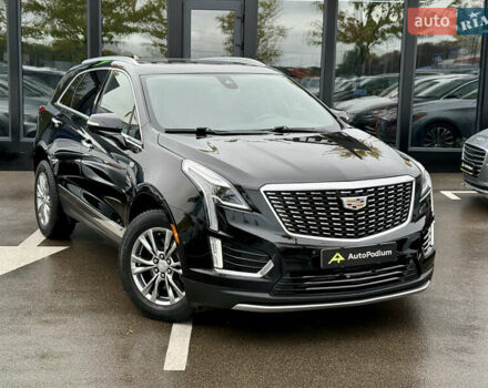 Чорний Каділак XT5, об'ємом двигуна 2 л та пробігом 95 тис. км за 22500 $, фото 1 на Automoto.ua